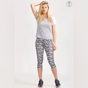 Lululemon Wunder Under Crop Twiggy Printed Soot Light Grey White Pattern
